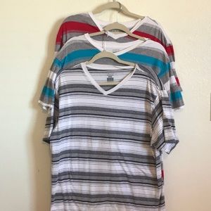 CSG men’s v neck T-shirt